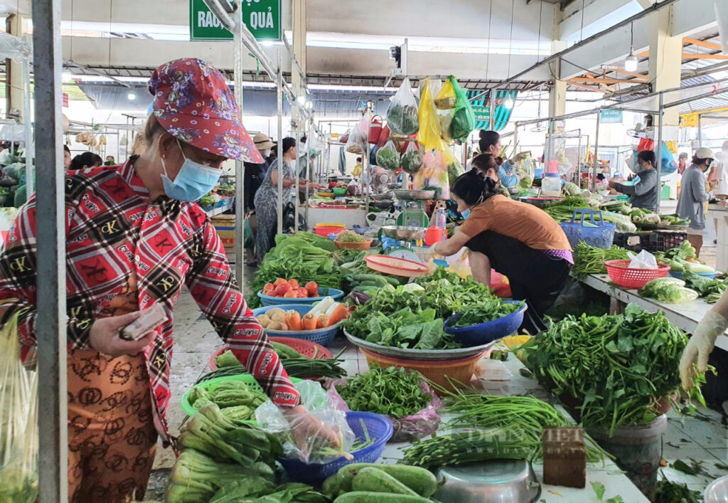 TP. Hồ Chí Minh tăng cường quản lý, kiểm tra nguồn gốc sản phẩm, hàng hóa tại chợ